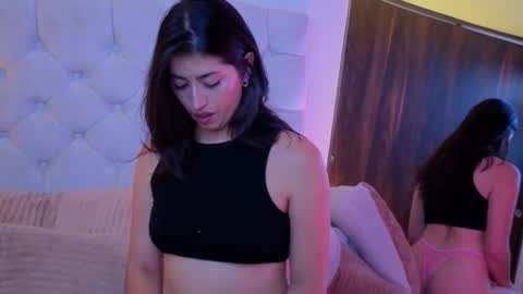 Snapshot of chanellgv chatting on 11.19.25 Chanell online show from 11.19.25