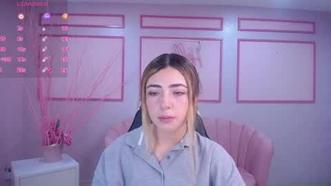 channel_blonde_a online show from 12.18.24