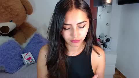 Isabella online show from 12.30.24