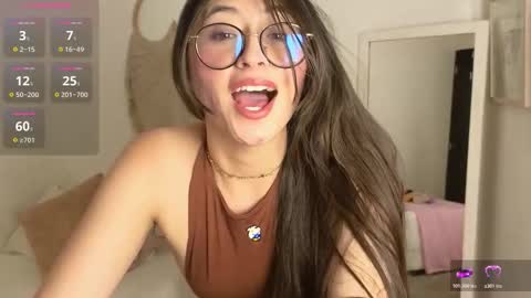 Snapshot of chaosdoll__ chatting on 12.13.25 chaosdoll__ online show from 12.13.25