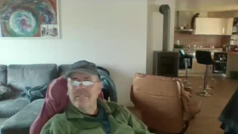 Snapshot of charles6064 chatting on 01.02.25 charles6064 online show from 01.02.25