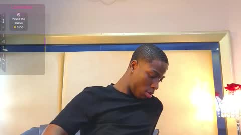 Snapshot of charlesbrown_ chatting on 10.29.25 charlesbrown_ online show from 10.29.25