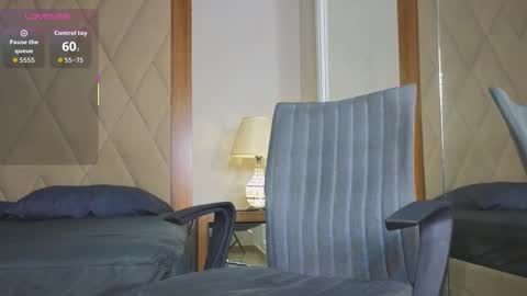 Snapshot of charlesbrown_ chatting on 11.14.25 charlesbrown_ online show from 11.14.25