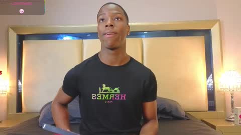 Snapshot of charlesbrown_ chatting on 02.10.26 charlesbrown_ online show from 02.10.26