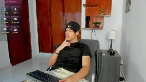 Snapshot of charley_morgan chatting on 02.11.25 charley_morgan online show from 02.11.25