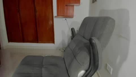 Snapshot of charley_morgan chatting on 02.15.25 charley_morgan online show from 02.15.25