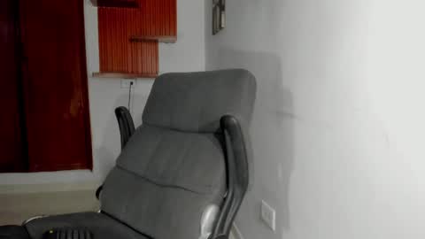 Snapshot of charley_morgan chatting on 03.06.25 charley_morgan online show from 03.06.25