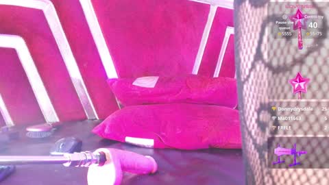 Snapshot of charlie_williams_1 chatting on 01.15.25 CHARLIE online show from 01.15.25