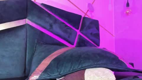 Snapshot of charlie_williams_1 chatting on 01.16.25 CHARLIE online show from 01.16.25