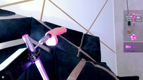 Snapshot of charlie_williams_1 chatting on 02.04.25 CHARLIE online show from 02.04.25