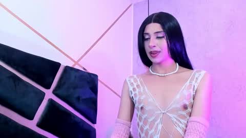 Snapshot of charlie_williams_1 chatting on 02.08.25 CHARLIE online show from 02.08.25