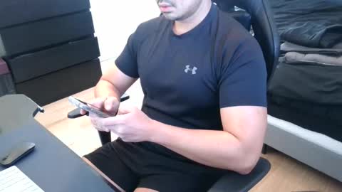 charliekkw online show from 01.15.26