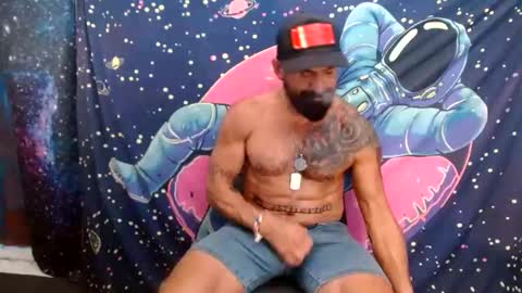 Snapshot of charlieprospect chatting on 11.10.25 Charlie Prospect online show from 11.10.25