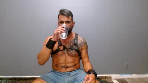 Snapshot of charlieprospect chatting on 11.30.25 Charlie Prospect online show from 11.30.25