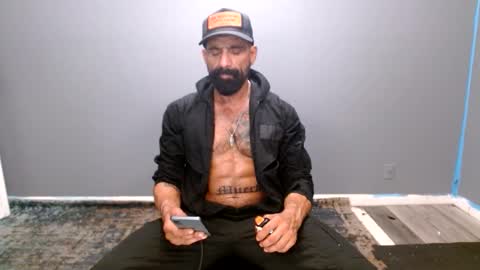 Snapshot of charlieprospect chatting on 12.01.25 Charlie Prospect online show from 12.01.25