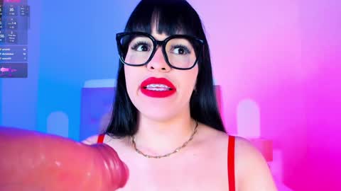 Charloott Evans online show from 01.08.25