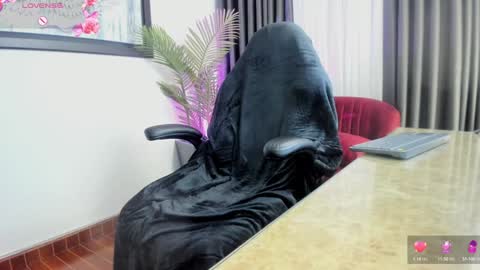 Charlote online show from 01.30.25