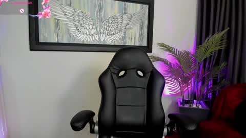 Charlote online show from 02.12.25