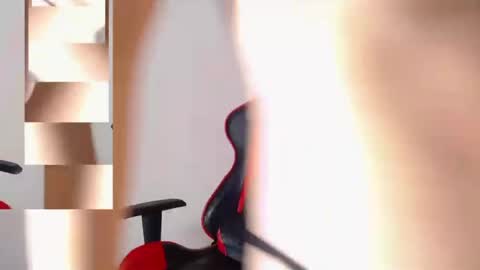 Snapshot of charlotewalker chatting on 12.14.24 CharloteWalker online show from 12.14.24