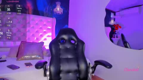 Charlott online show from 02.04.26