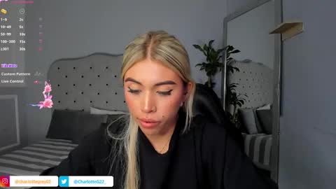 charlotte  grey online show from 02.01.25