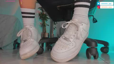 charlotte  grey online show from 11.04.25