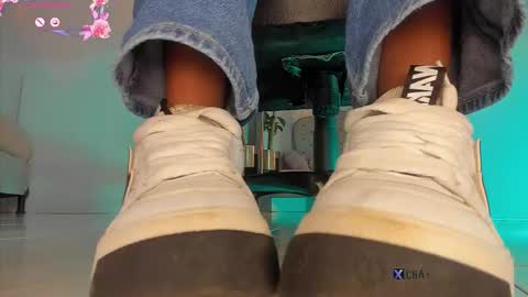 charlotte  grey online show from 11.29.25