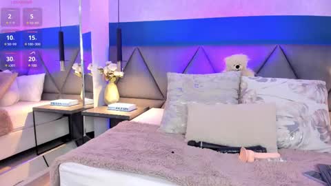 Charlotte online show from 02.10.25