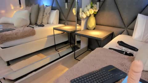 Charlotte online show from 02.24.25