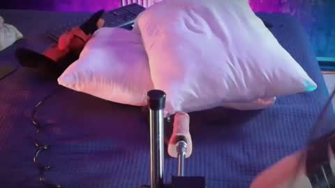 Charlotte online show from 01.20.25