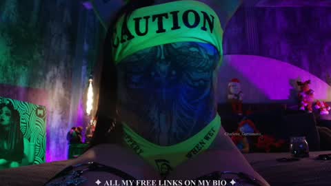 Charlotte online show from 11.19.25