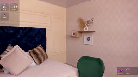 Charlotte Mayers online show from 01.10.26