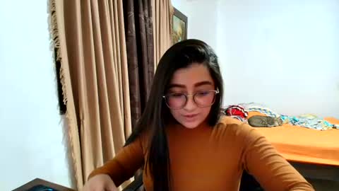 Snapshot of charlotte_richardson chatting on 06.14.26 charlotte_richardson online show from 06.14.26