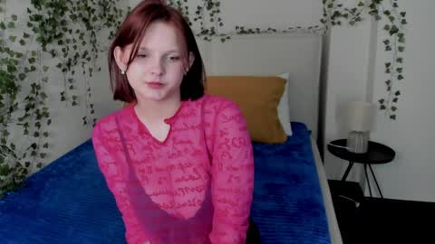 Snapshot of charlotte_stee chatting on 04.07.26 Charlotte online show from 04.07.26