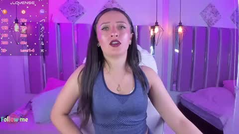 charlotte_walker__ online show from 01.17.25