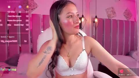 charlotte_walker__ online show from 01.25.25