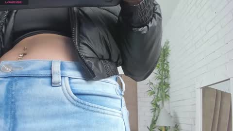 Charlotte  Everyday From 0700 to 1300 Col Time online show from 01.10.25