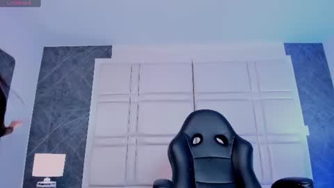 Snapshot of charlotte_whitee1 chatting on 07.17.26 Charlotte Everyday From 0700 to 1300 Col Time online show from 07.17.26