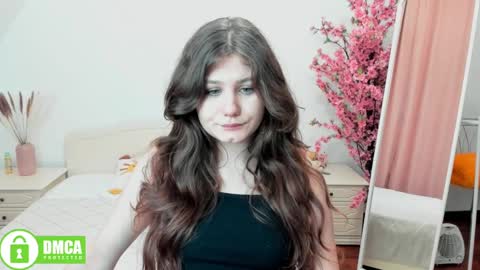 Charlotte online show from 12.06.24