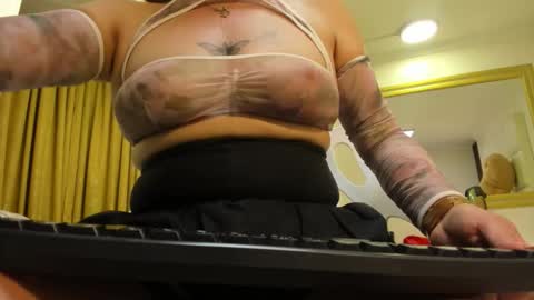  C H A R L O T T E  online show from 11.16.25