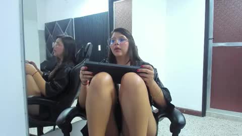 charlottee_starr online show from 09.19.25