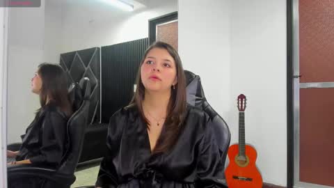 charlottee_starr online show from 10.10.25