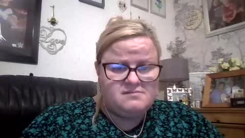 Snapshot of charlottejones01 chatting on 04.02.26 Charlottejones01 online show from 04.02.26