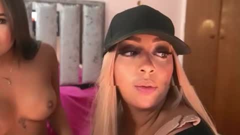 Snapshot of charlottekiss21 chatting on 01.24.25 Charlottekiss online show from 01.24.25