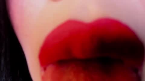 Snapshot of charlottemeyerr chatting on 02.21.25 charlot online show from 02.21.25