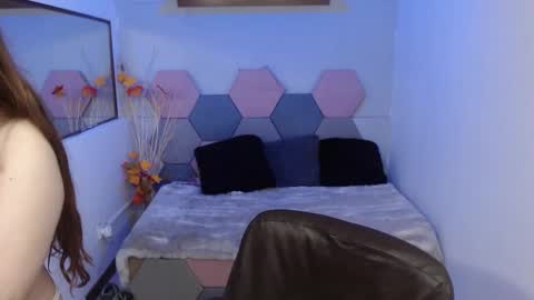 Charlotte Taylor online show from 01.22.25