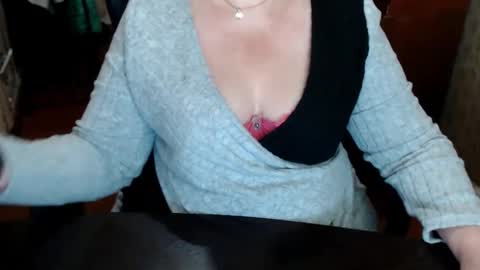 CharlotteXTasty online show from 05.04.26