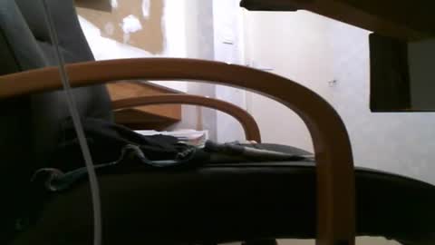 Snapshot of charly052 chatting on 12.01.25 charly052 online show from 12.01.25