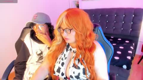 Snapshot of charly_morningstar chatting on 12.18.25 Charly online show from 12.18.25