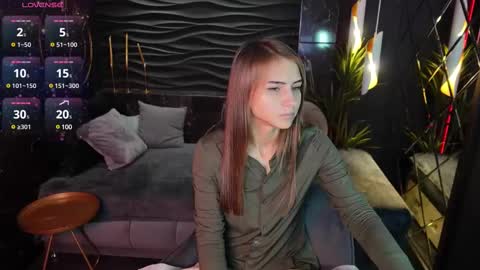 Snapshot of charmbianca chatting on 01.29.25 Bianca online show from 01.29.25